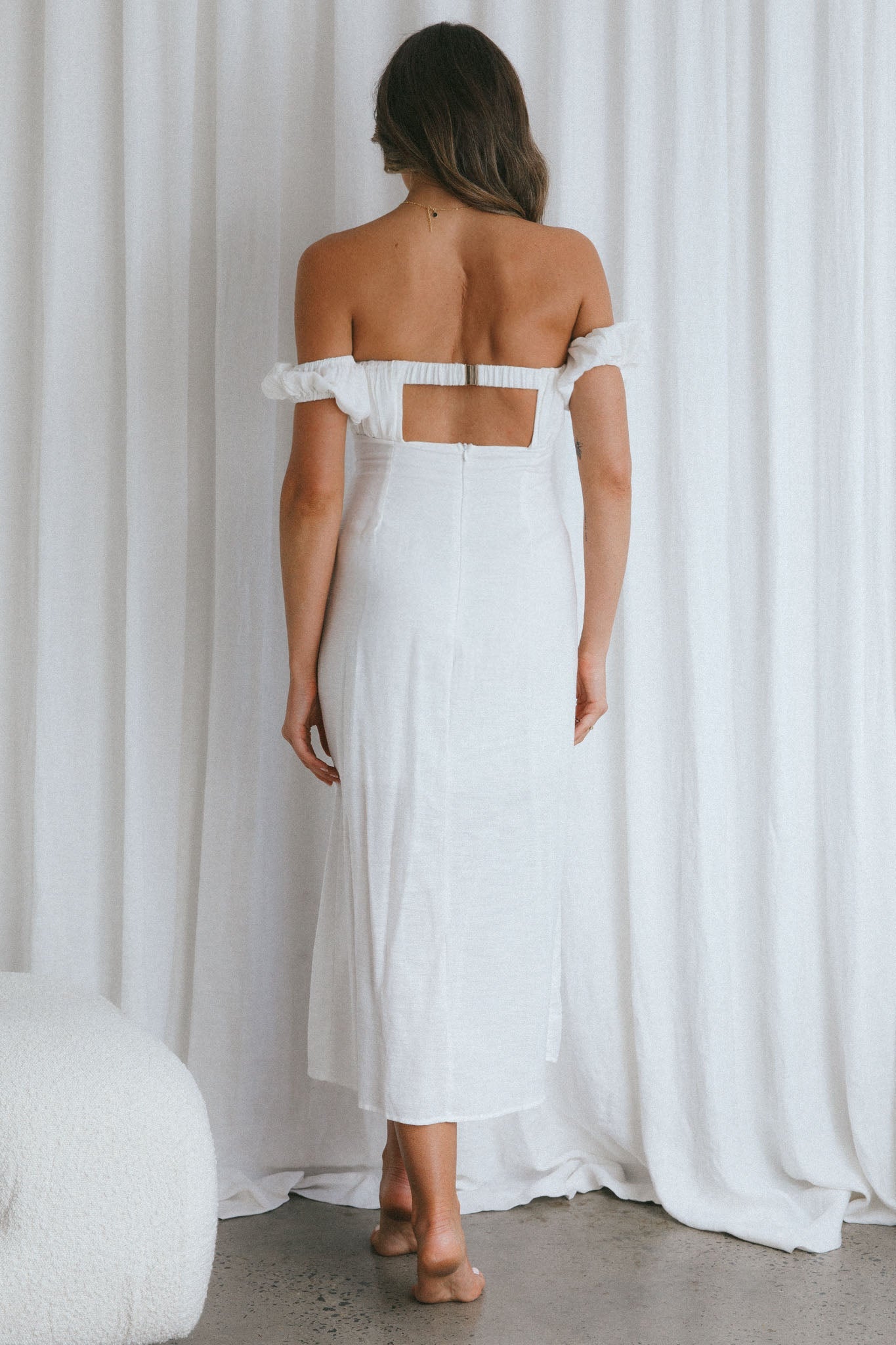 Nico Off-Shoulder Split Midi Dress White